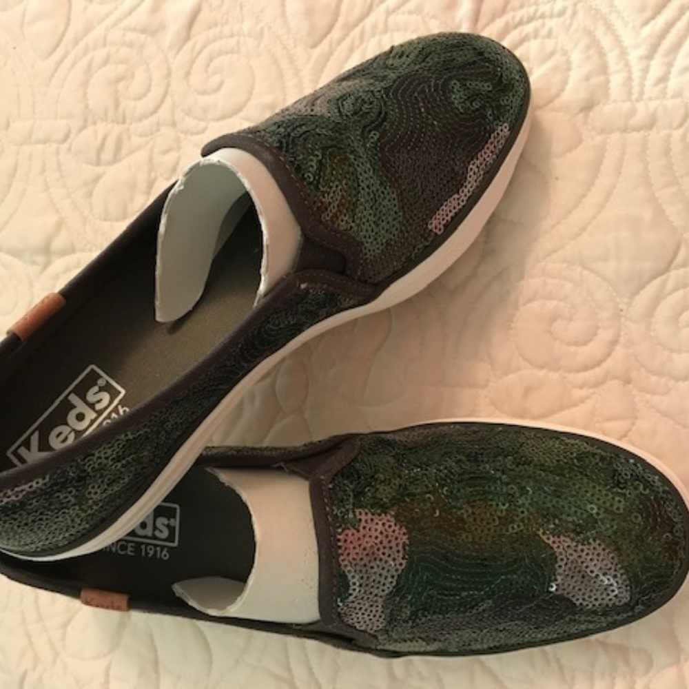 Super Cute Sparkly Camo Keds Sneakers 6.5